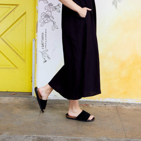 Clea Women's Slide Sandal