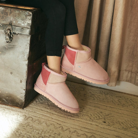 Kora Short Youth Pull-On Boot