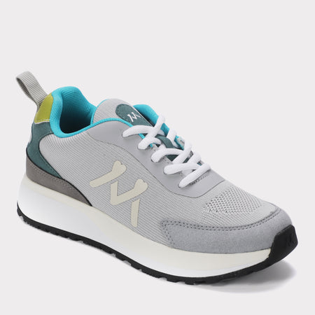 Trote Kids' Lace-Up Travel Sneaker