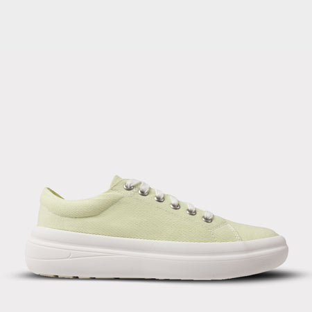 LâMO Classic Women's Makenna Sneaker